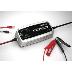 CTEK MXS 7.0 autó akkumulátortöltő / karbantartó 12V